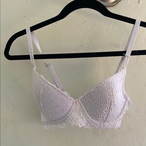 Nicole Miller White Lace Bra with Adjustable Straps Size 34B New with extender